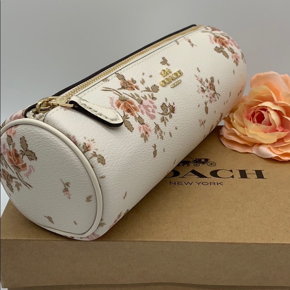 COACH MAKEUP BRUSH HOLDER WITH ROSE BOUQUET PRINT - Picture 10 of 12